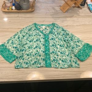 Women’s Blouse